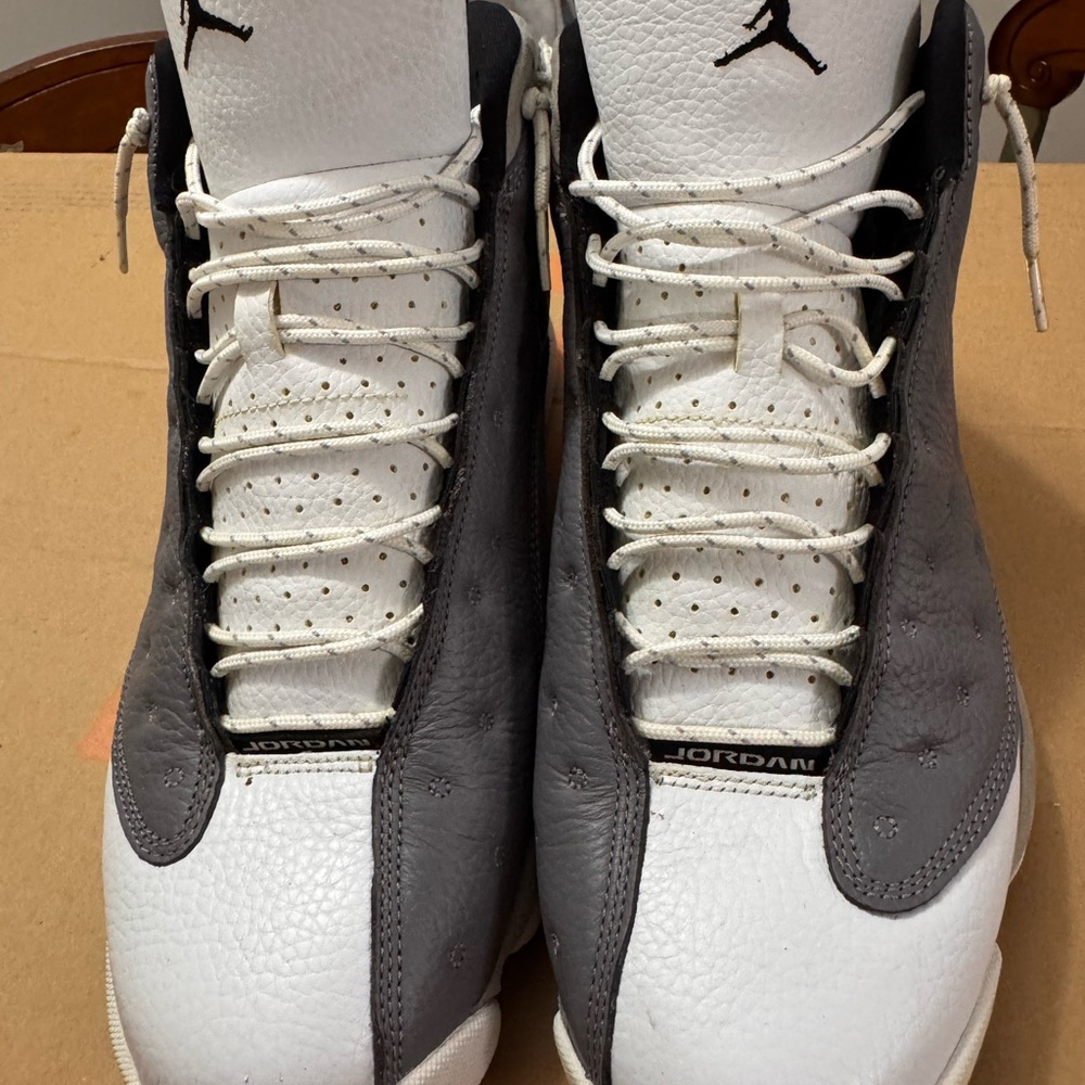 Jordan Men’s Sneakers White and Gray